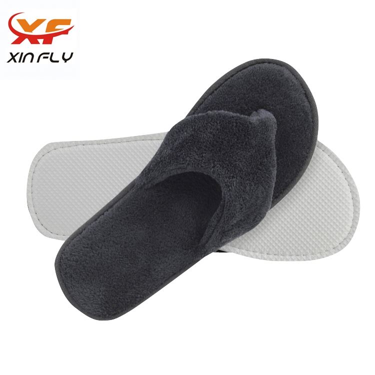 Wholesale Closed toe spa hotel slipper with Embroidery
