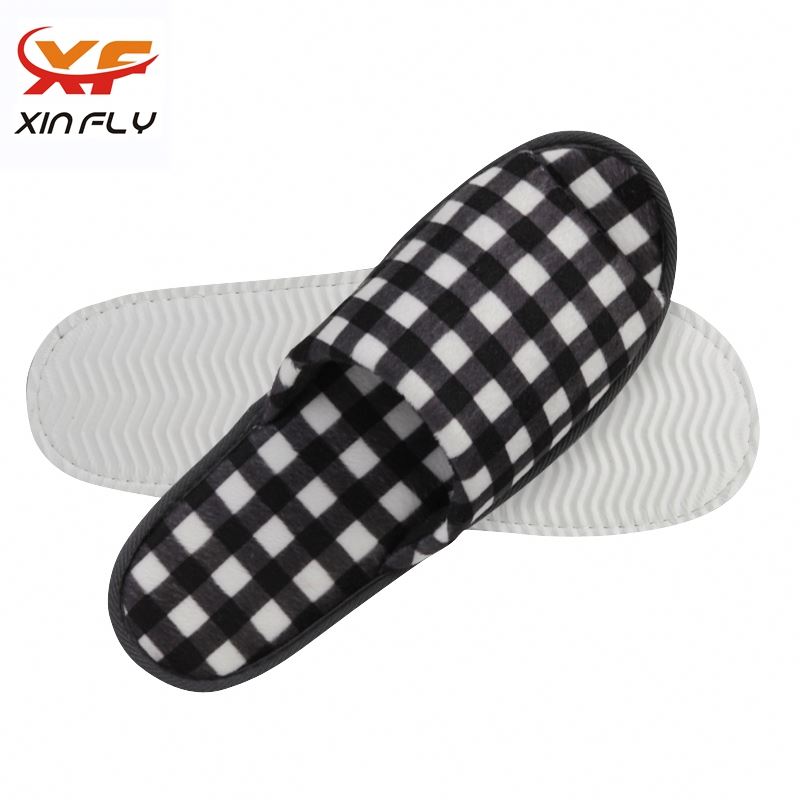 La zapatilla de hotel con suela EVA de la fábrica de Yangzhou quería lavable