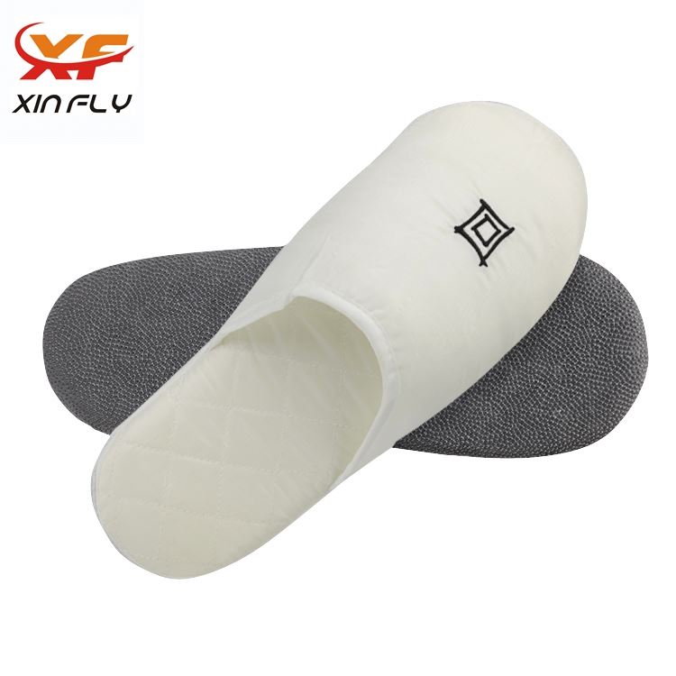 Yangzhou factory Open toe hotel slipper indoor with Label